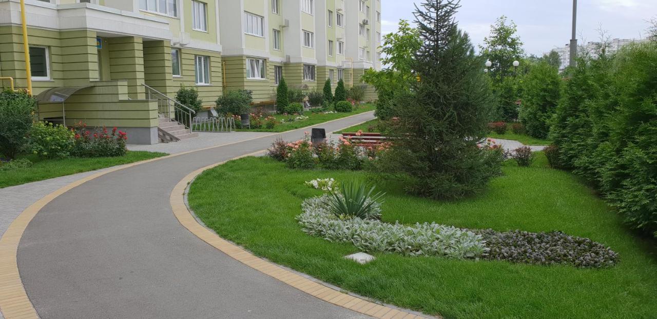 Ferienwohnung Sleep & Flight Boryspilʼ Exterior foto