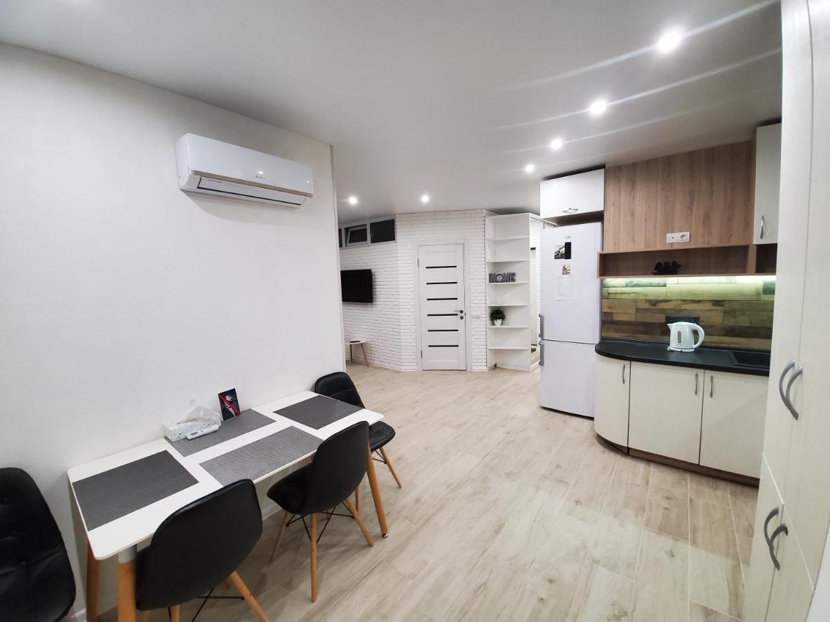 Ferienwohnung Sleep & Flight Boryspilʼ Exterior foto