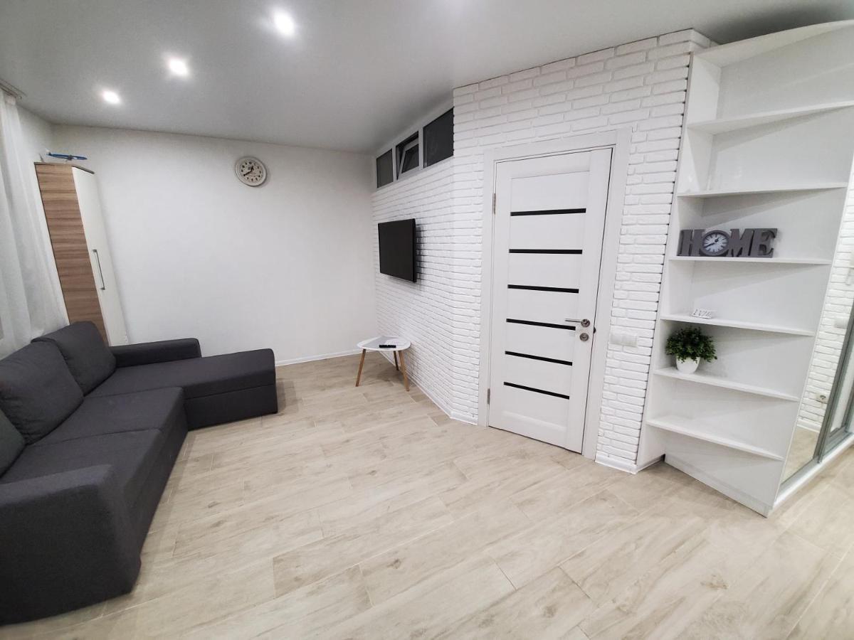 Ferienwohnung Sleep & Flight Boryspilʼ Exterior foto