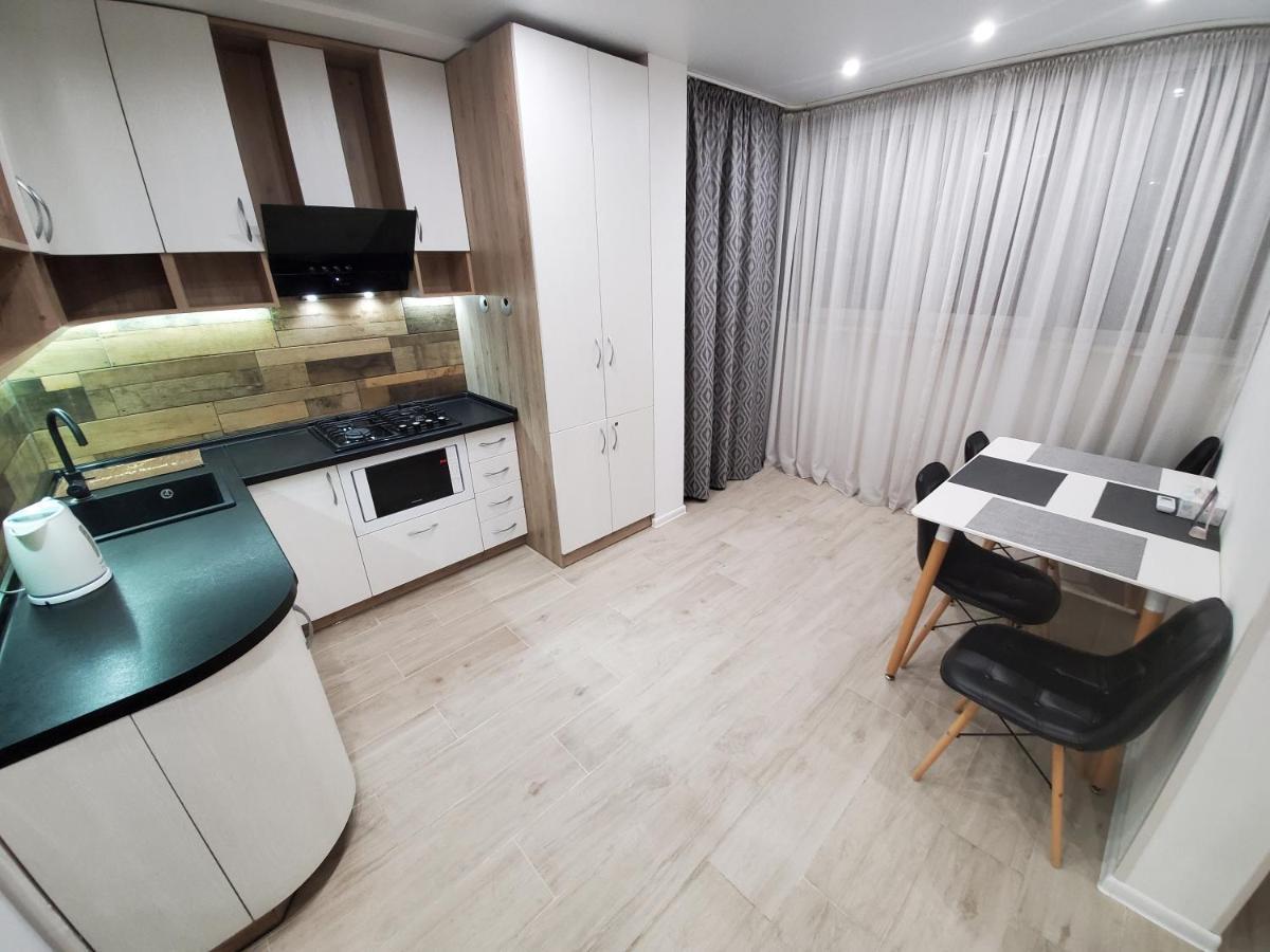 Ferienwohnung Sleep & Flight Boryspilʼ Exterior foto