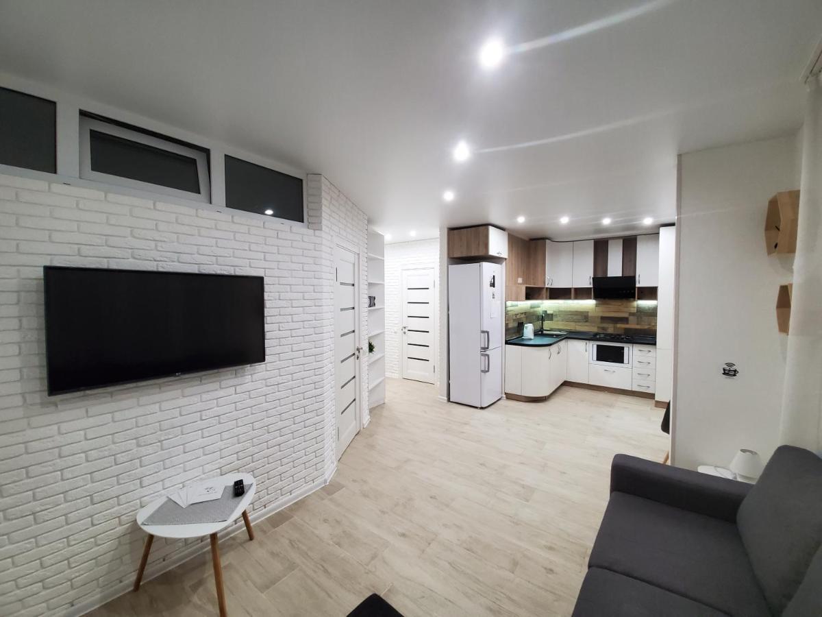 Ferienwohnung Sleep & Flight Boryspilʼ Exterior foto