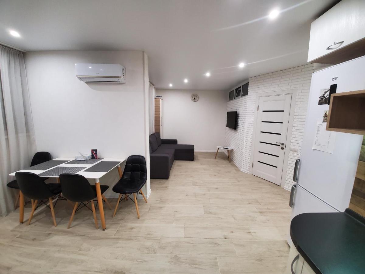 Ferienwohnung Sleep & Flight Boryspilʼ Exterior foto